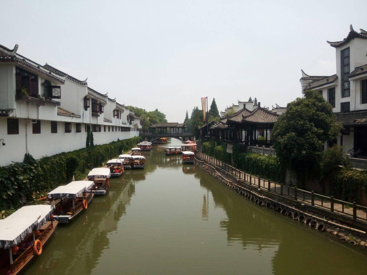 寻找遗失的手提包